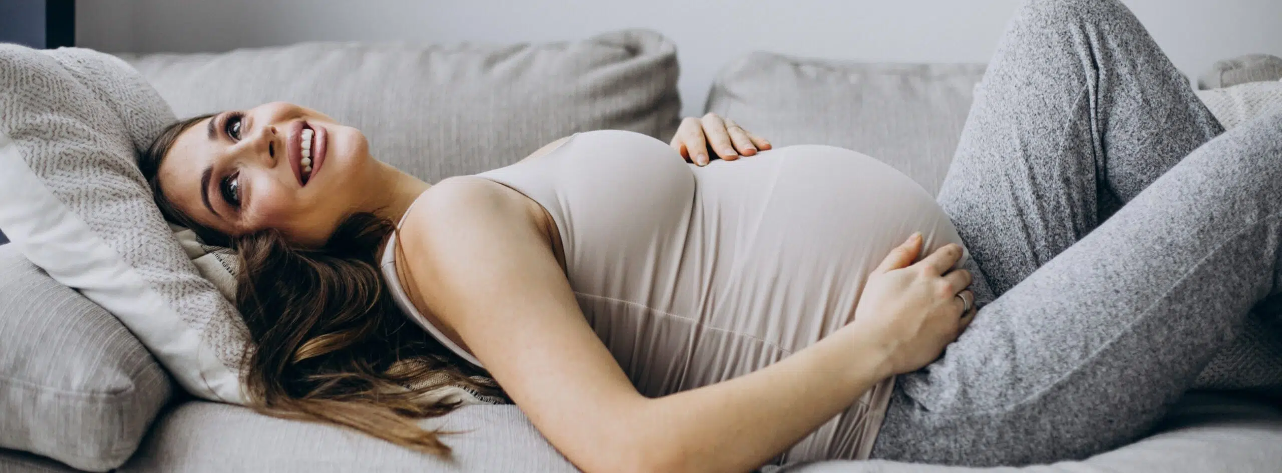 Implants mammaires et grossesse : quel timing ? |Dr Christophe Reinbold | Lyon