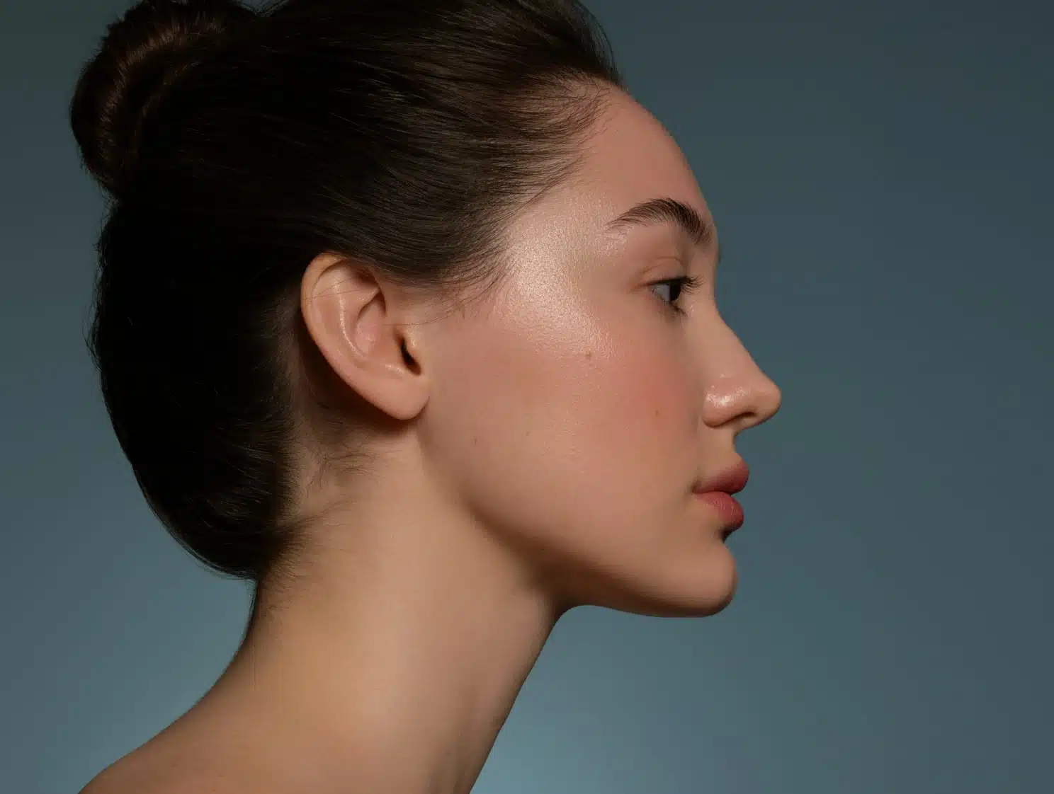 Visage de femme asiatique de profile droit Visage | Dr Christophe Reinbold Lyon